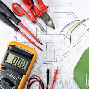 INSTALACION ELÉCTRICA RESIDENCIAL Y COMERCIAL